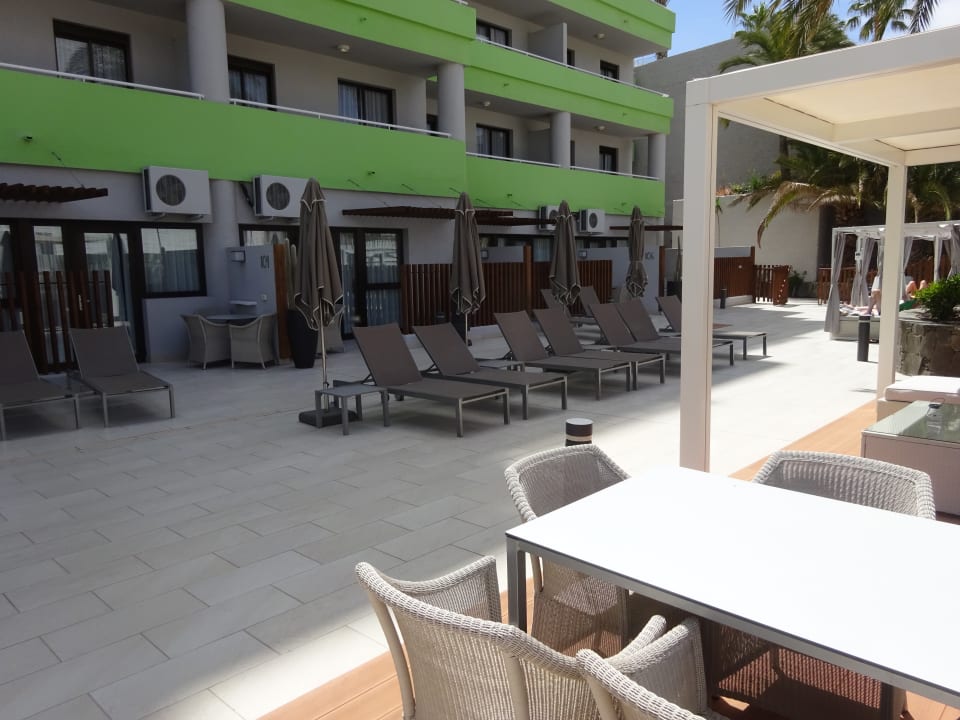 Außenansicht Hotel LIVVO Anamar Suites