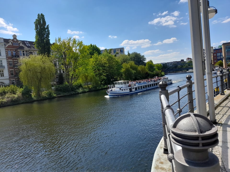 Außenansicht AMERON Berlin ABION Spreebogen Waterside