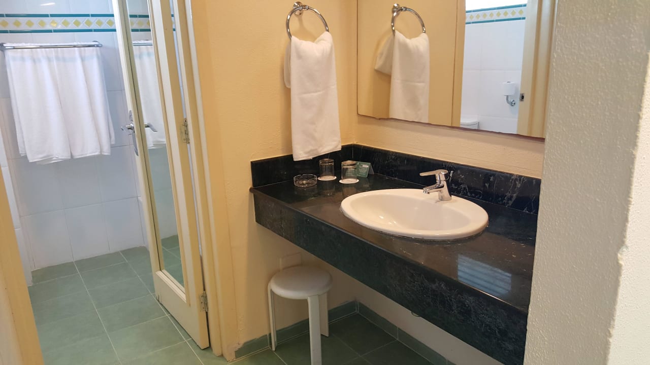 Ansichten und Detail Juniorsuite Melia Las Antillas - Adults only