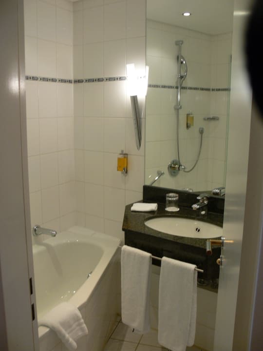 Bad DoubleTree by Hilton Hannover Schweizerhof