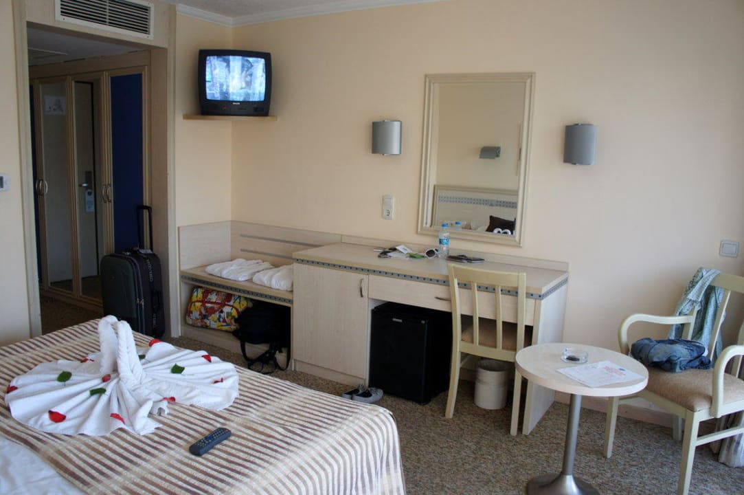 Suntopia Hotel Pegasos World AQI Pegasos World