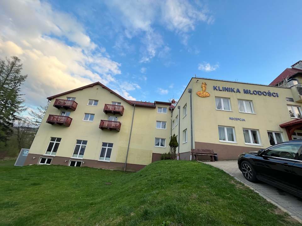 Außenansicht Klinika Młodości Medical SPA