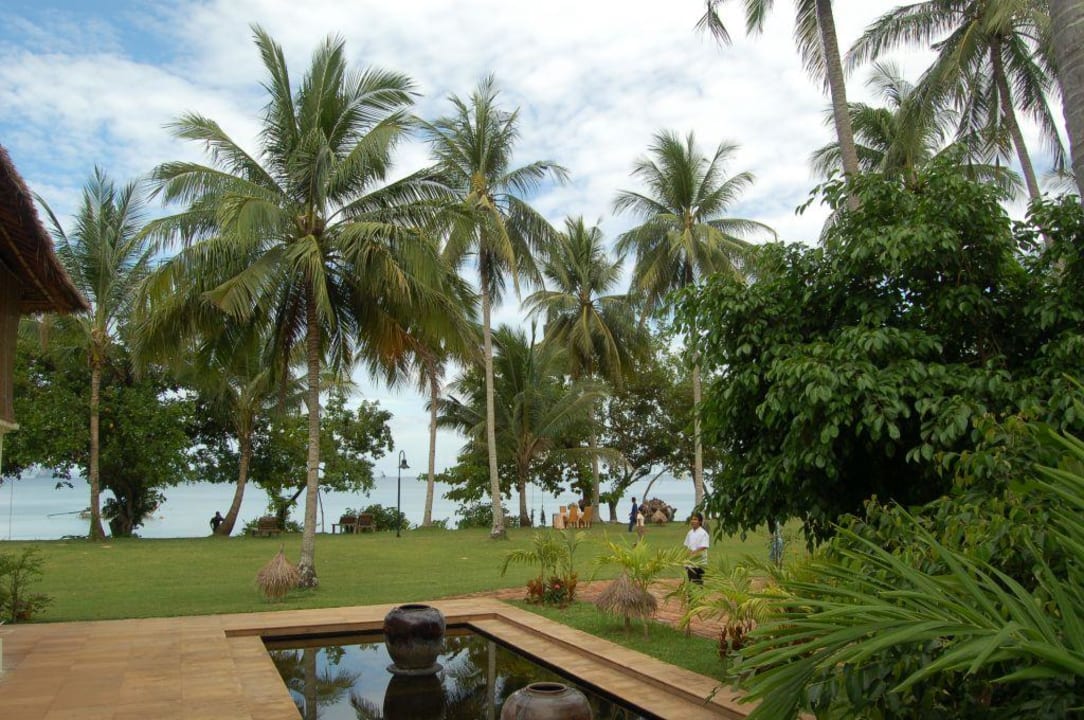 Blick von der Hotelbar Richtung Strand! Hotel Koyao Island Resort