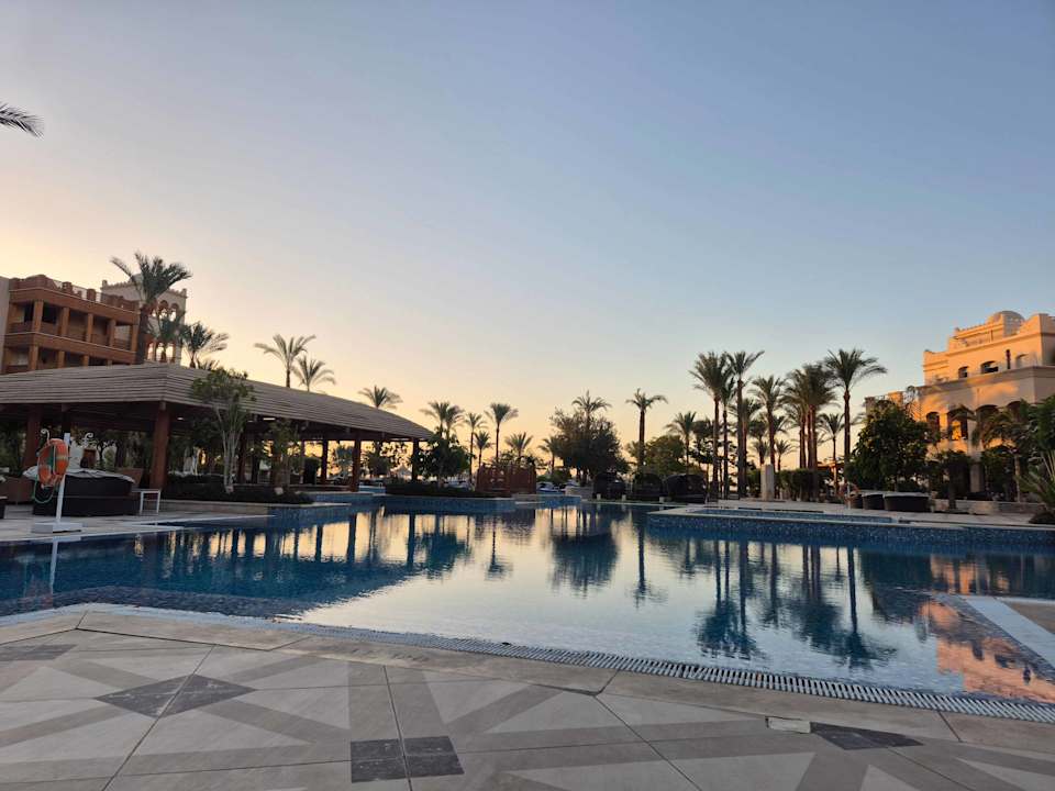 Pool The Grand Palace - Adults only