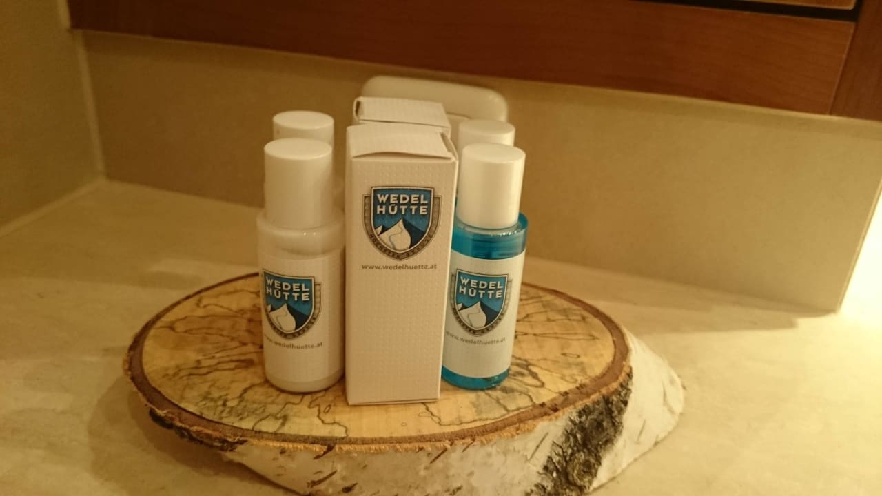 Wedelhütteprodukte Wedelhütte Hotel & Chalet