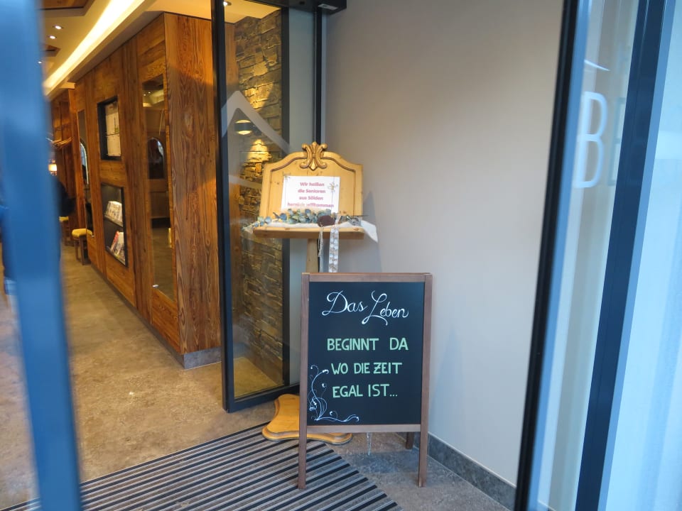 Außenansicht Hotel Tauferberg