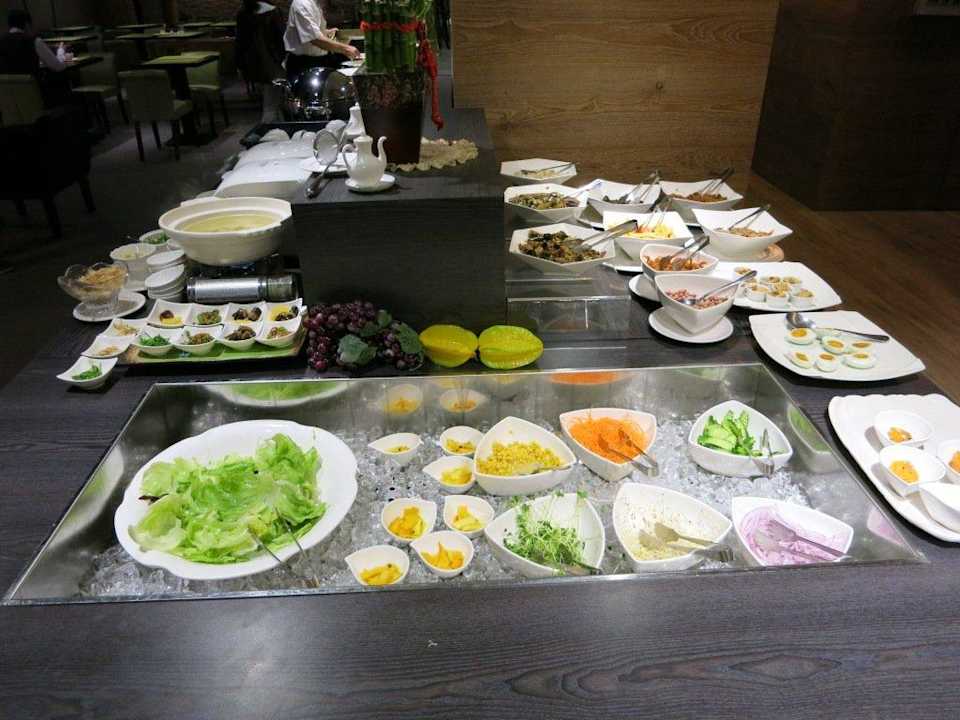 Frühstück Simple + Hotel