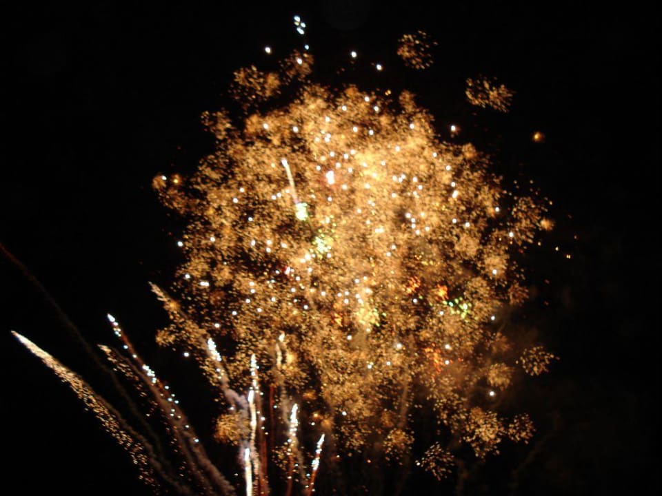 Happy New Year 2009 Baobab Beach Resort & Spa