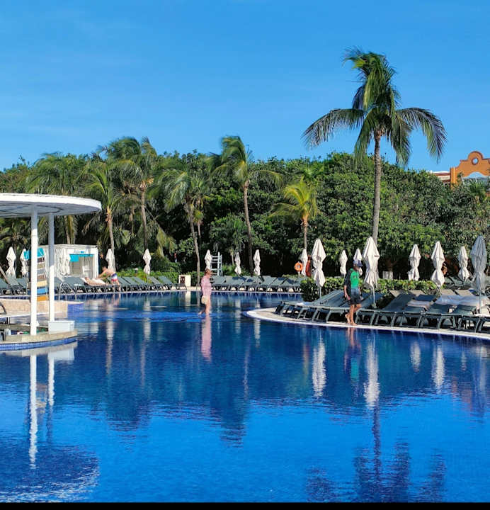 Pool Catalonia Playa Maroma