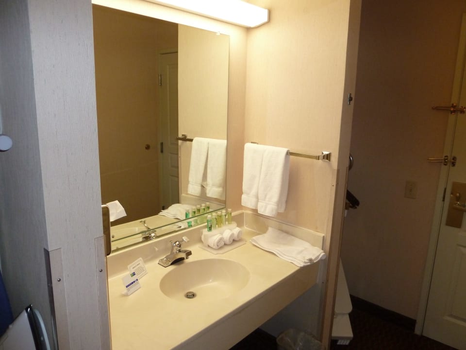 Bad Clarion Inn Page - Lake Powell