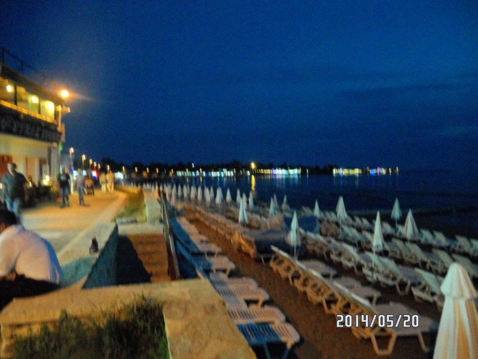 Am Abend Side Bay Hotel