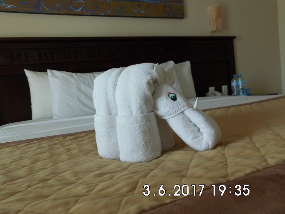 Zimmer BlueBay Grand Esmeralda