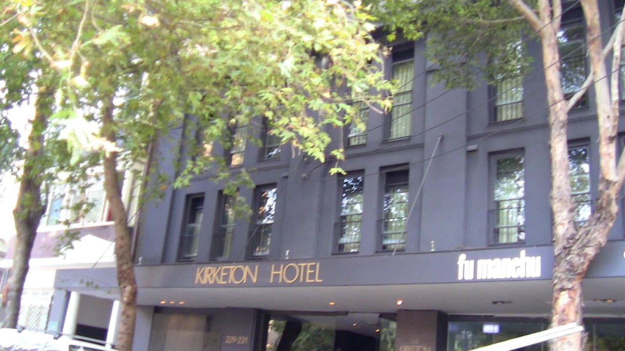 Eingang Hotel The Kirketon