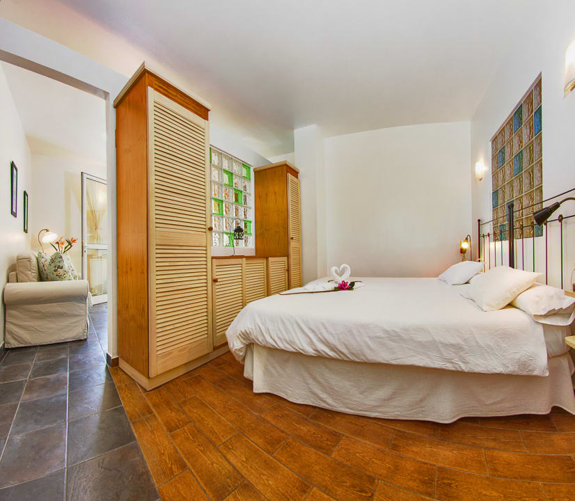 Zimmer Apartamentos Adjovimar