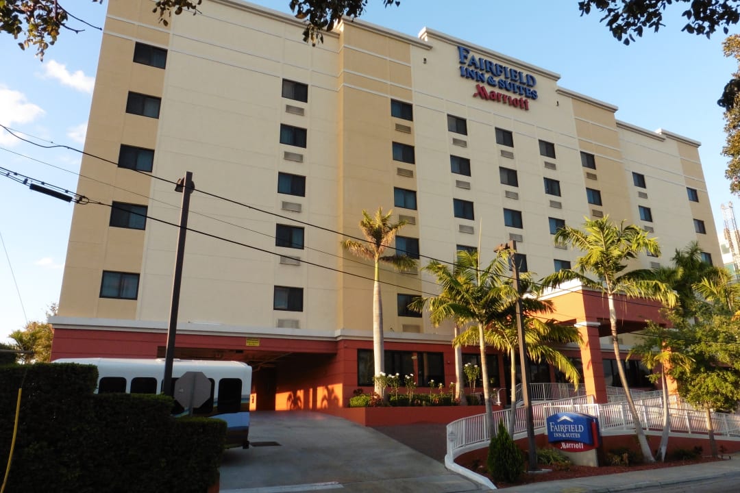 Außenansicht Fairfield Inn & Suites Miami Airport South