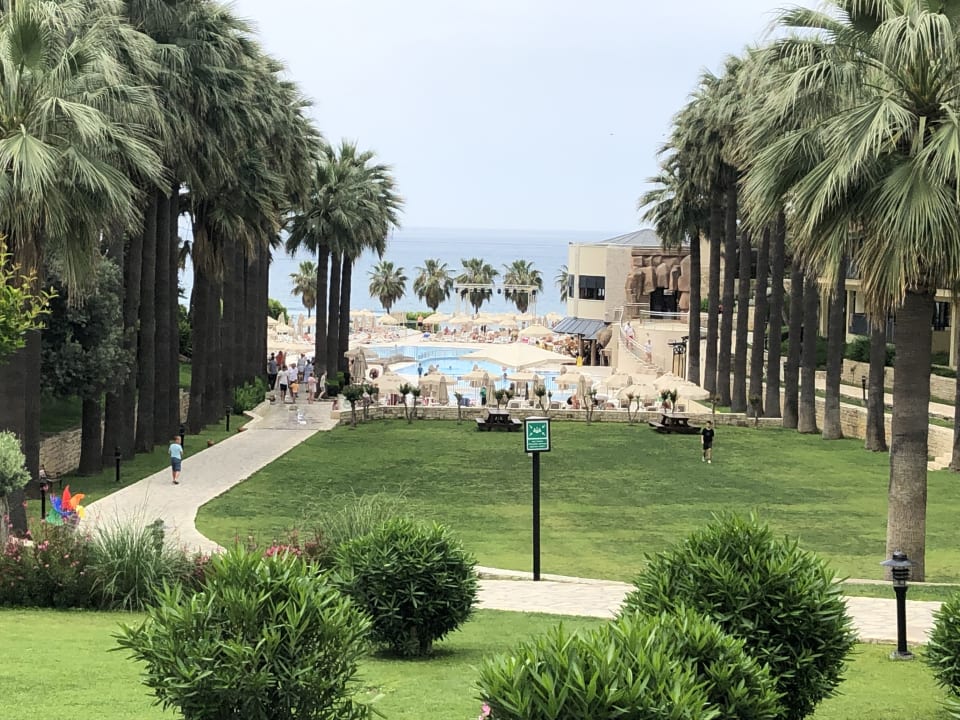 Gartenanlage Melas Holiday Village