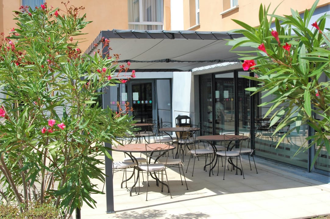 Außenansicht CERISE Carcassonne Nord