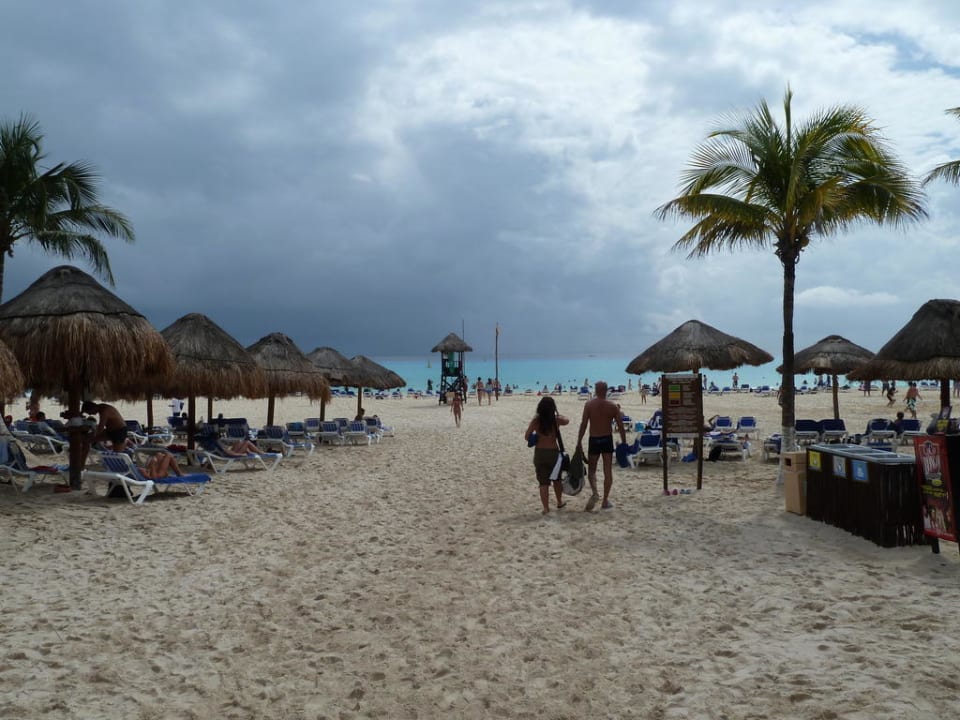 Es sieht nach Regen aus Sandos Playacar Select Club Adults only - All Inclusive