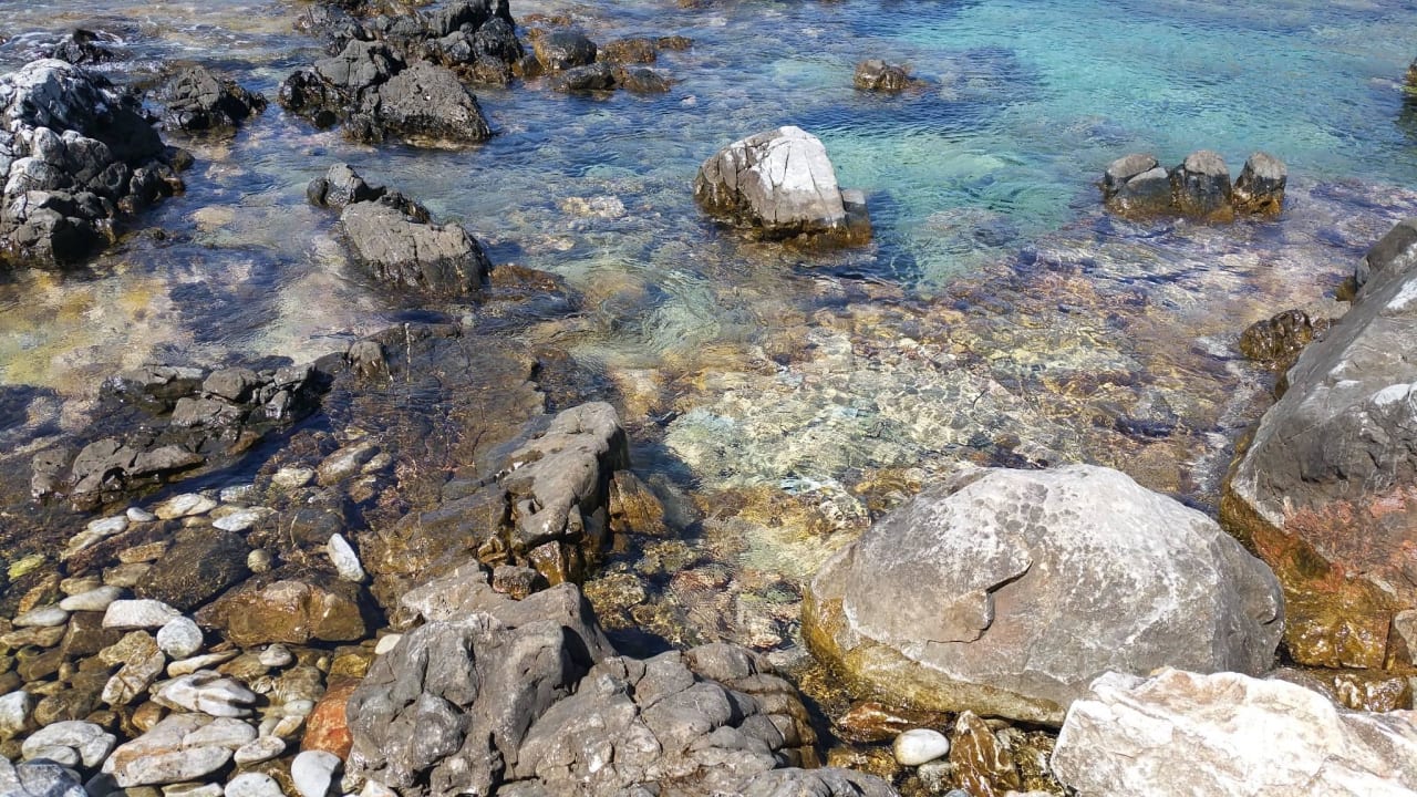 Der "Strand"  Limeni Village