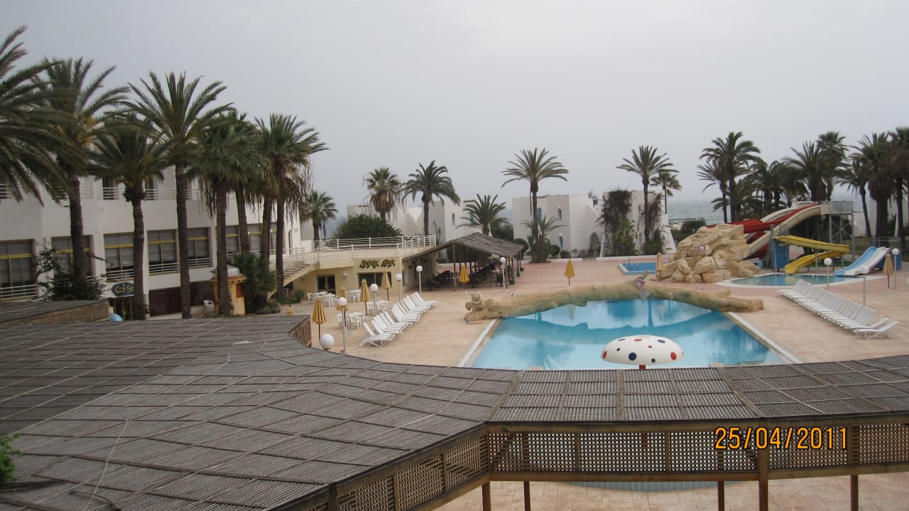 Ausblick vom Balkon Ruspina Beach Resort