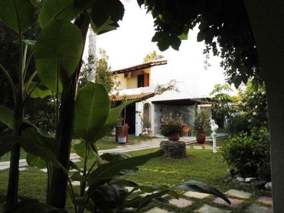 Blick von der Terrasse des Zimmers Gaia Garden Hotel