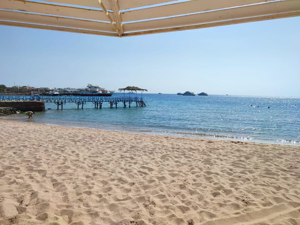 Strand Menaville Safaga