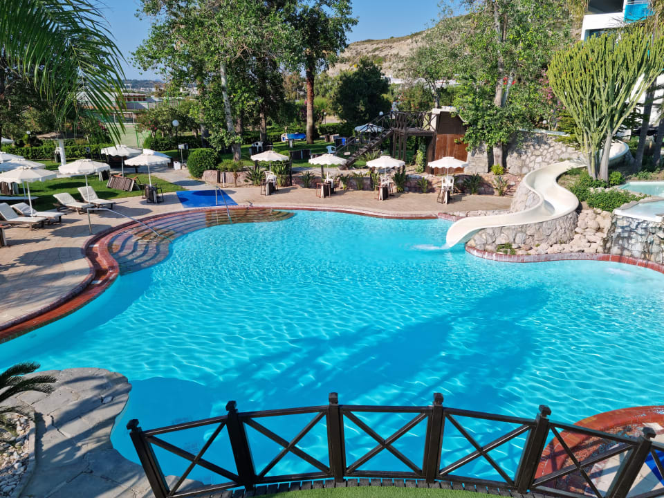 Gartenanlage Hotel Calypso Beach