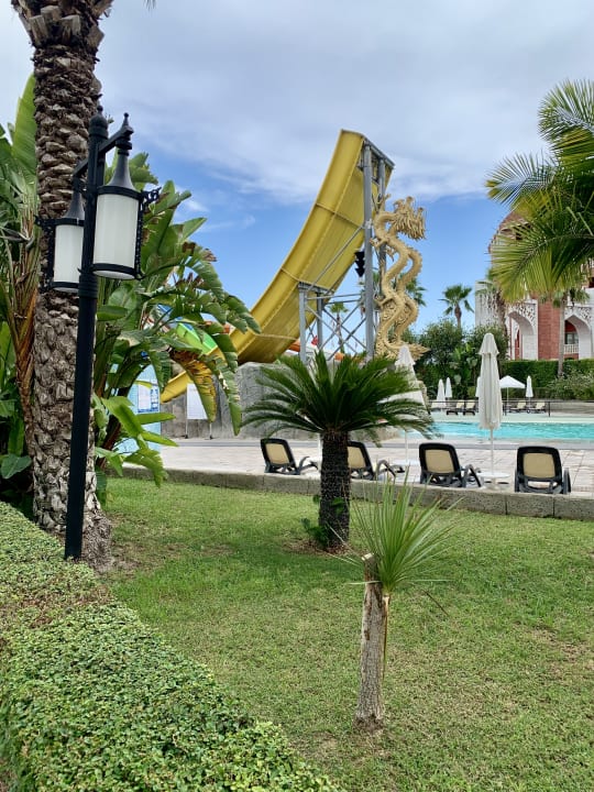 Außenansicht Royal Taj Mahal Hotel