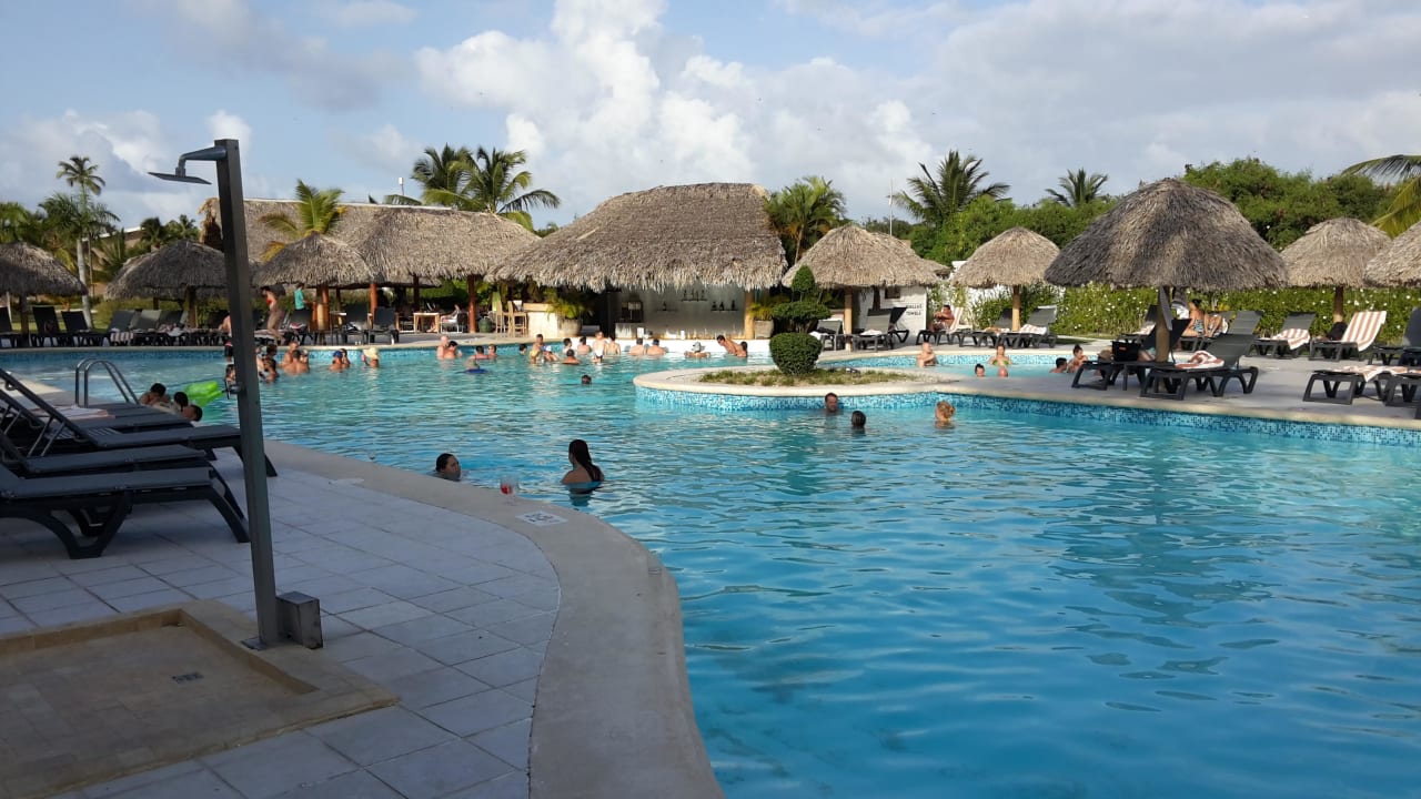 Pool  Catalonia Punta Cana - All Inclusive