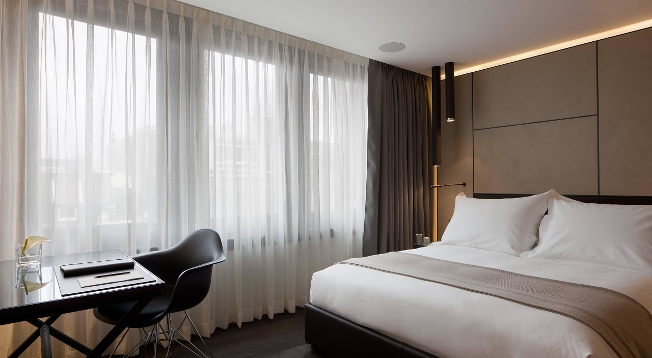 Superior Guestroom  Conservatorium Hotel
