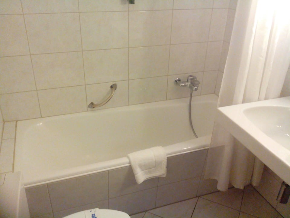 Bad Hotel Butterfly, BW Signature Collection Hotel