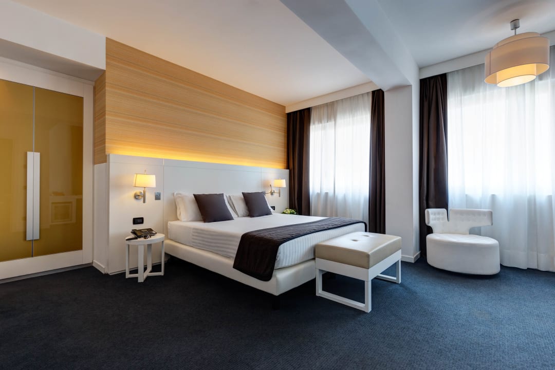 Zimmer iH Hotels Roma Z3