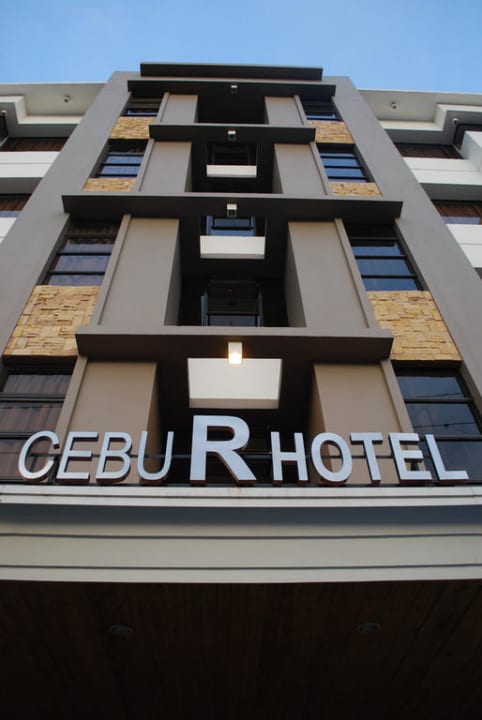Cebu R Hotel - exterior view of building Cebu R Hotel