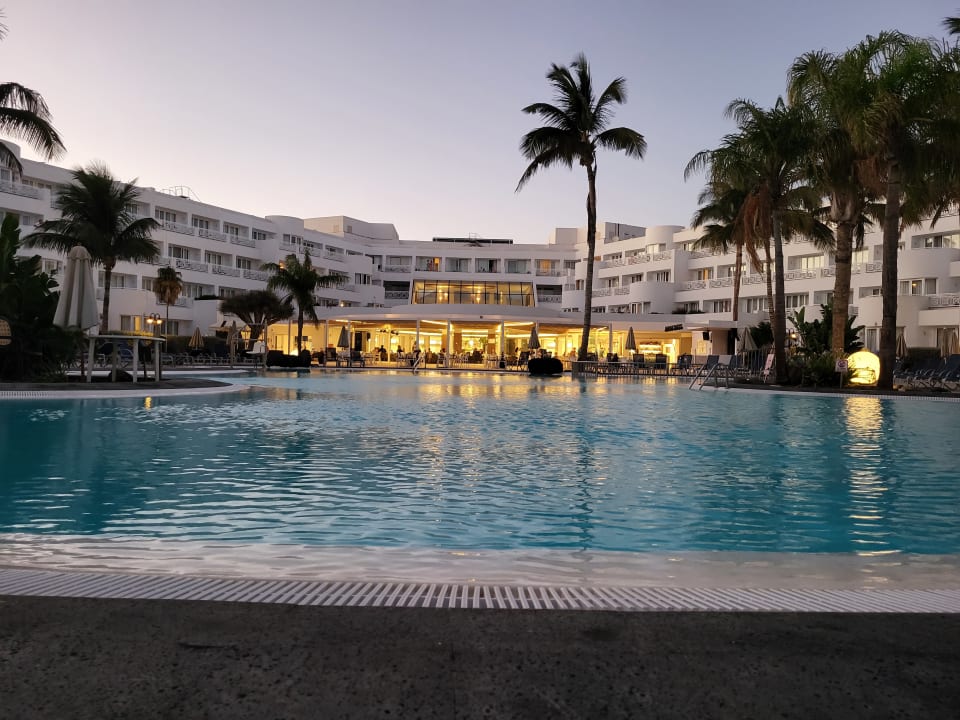 Pool Hipotels La Geria