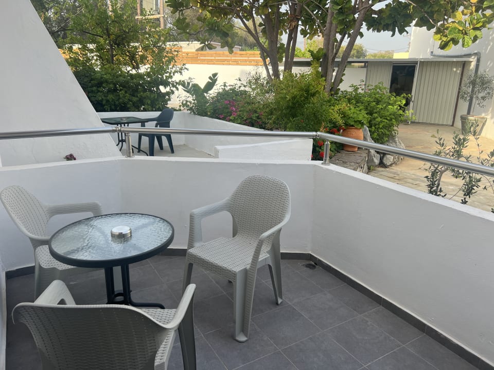 Zimmer Amnissos Residence