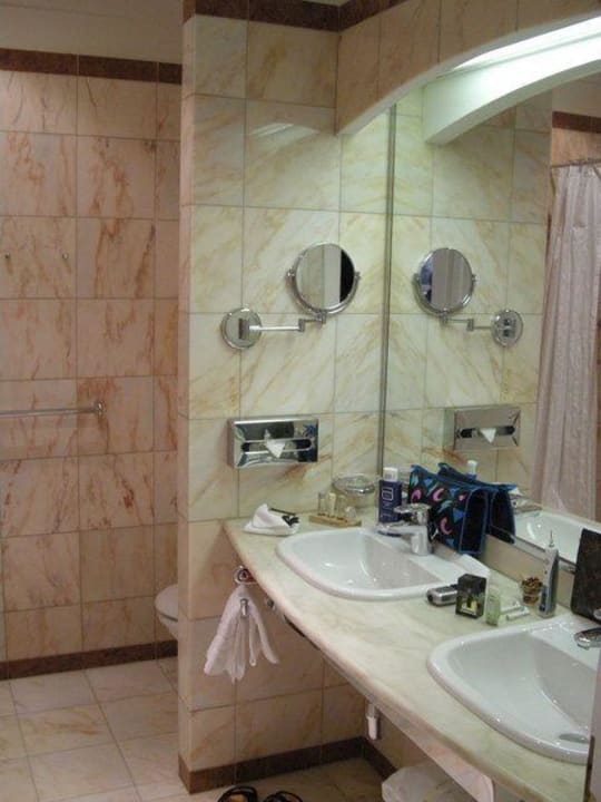 Badezimmer 249 Grandhotel Pupp