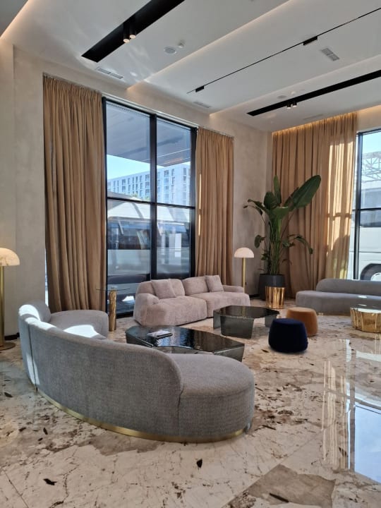 Lobby Mercure Tirana