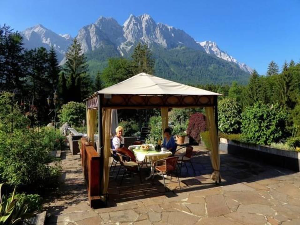 Cafe -Terrasse Hotel Landhaus 'Zum Jeremia'