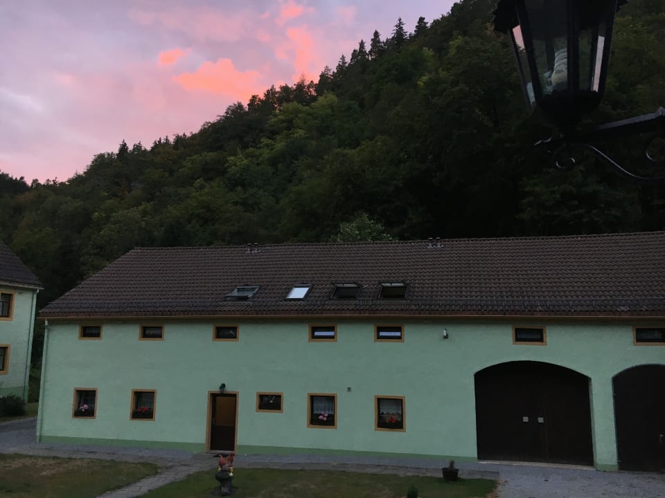 Außenansicht Pension Mittelndorfer Mühle