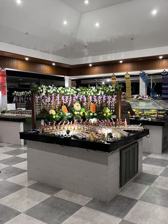 Gastro Sunprime Kamala Beach