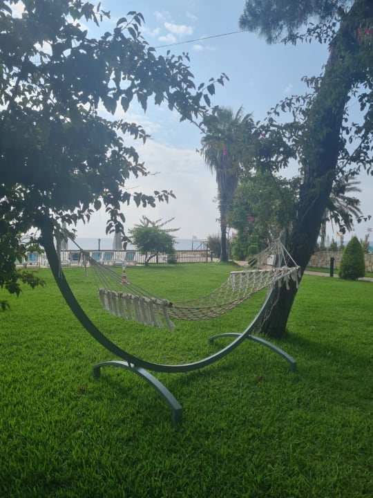 Gartenanlage Dosinia Luxury Resort