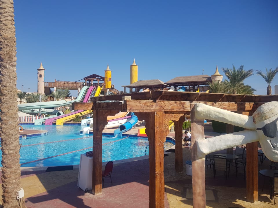 Pool Sea Beach Edge By Rotana