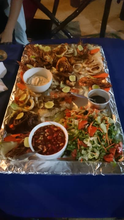 Abendessen Pakachi Beach Resort