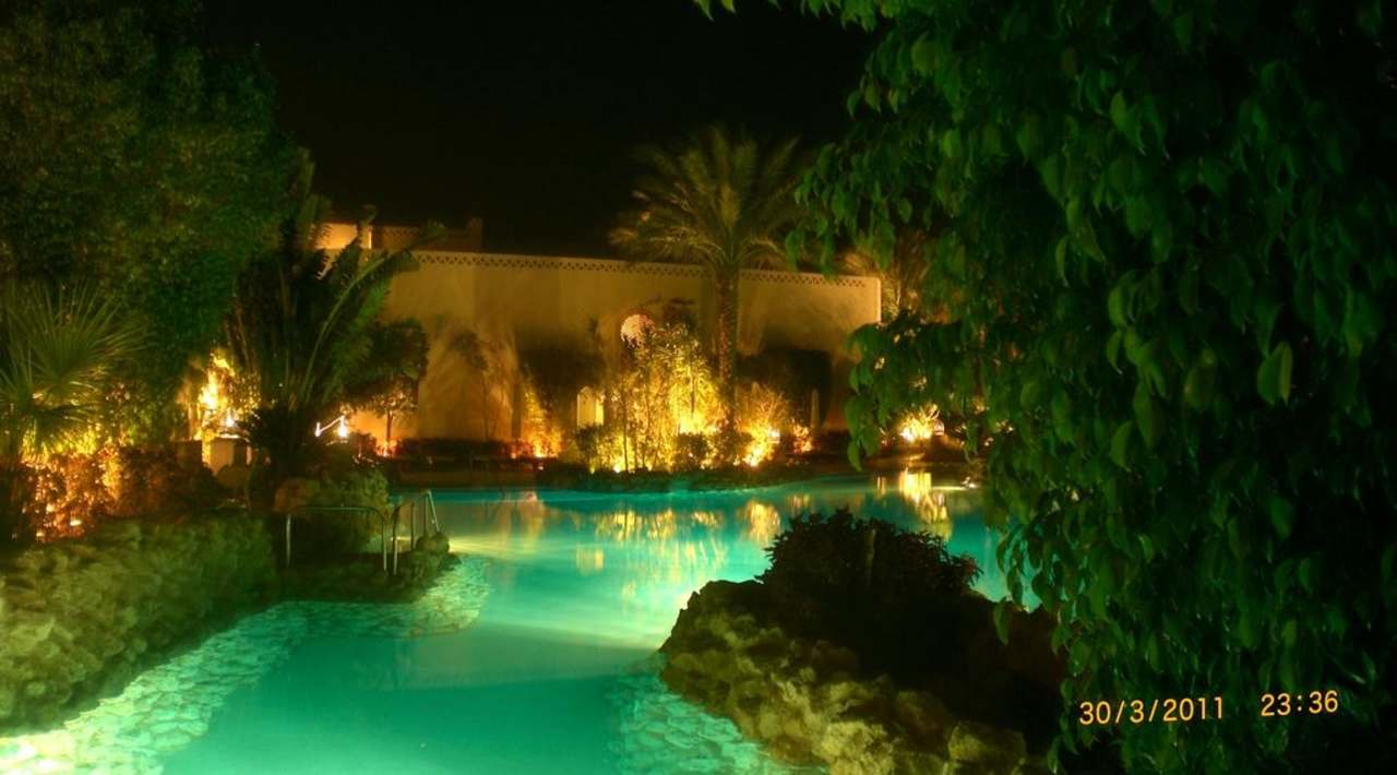 Pool am Abend Ghazala Gardens