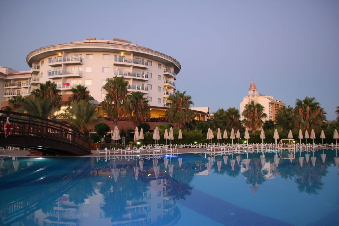 Hotel Seaden Sea World Resort & Spa