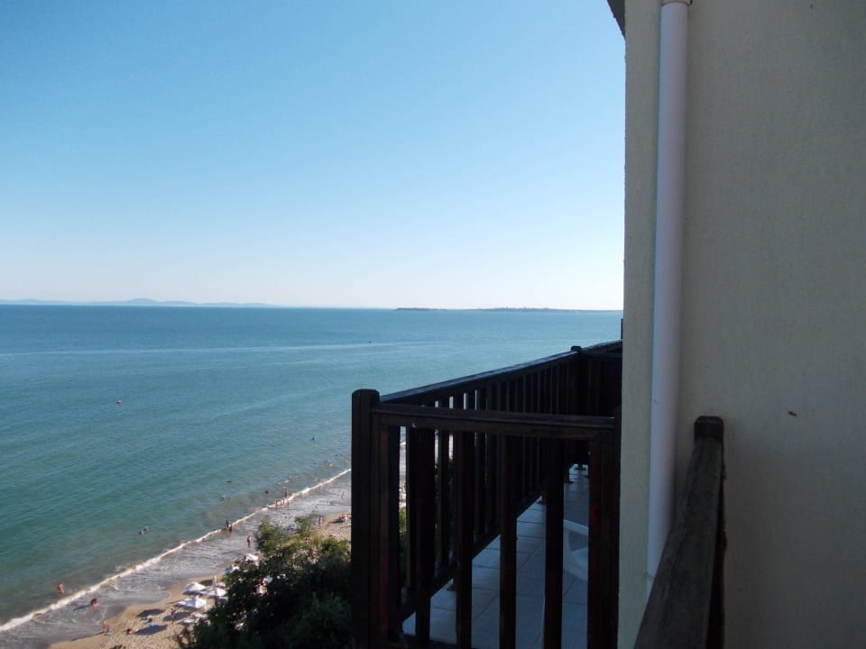 2014 Paradise Beach Hotel