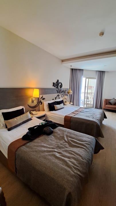 Zimmer Kirman Belazur Resort & Spa