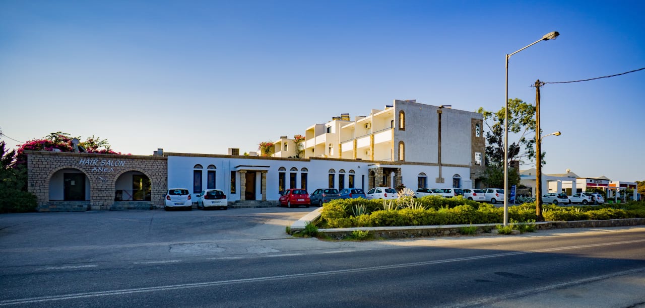 Außenansicht Ekaterini Hotel