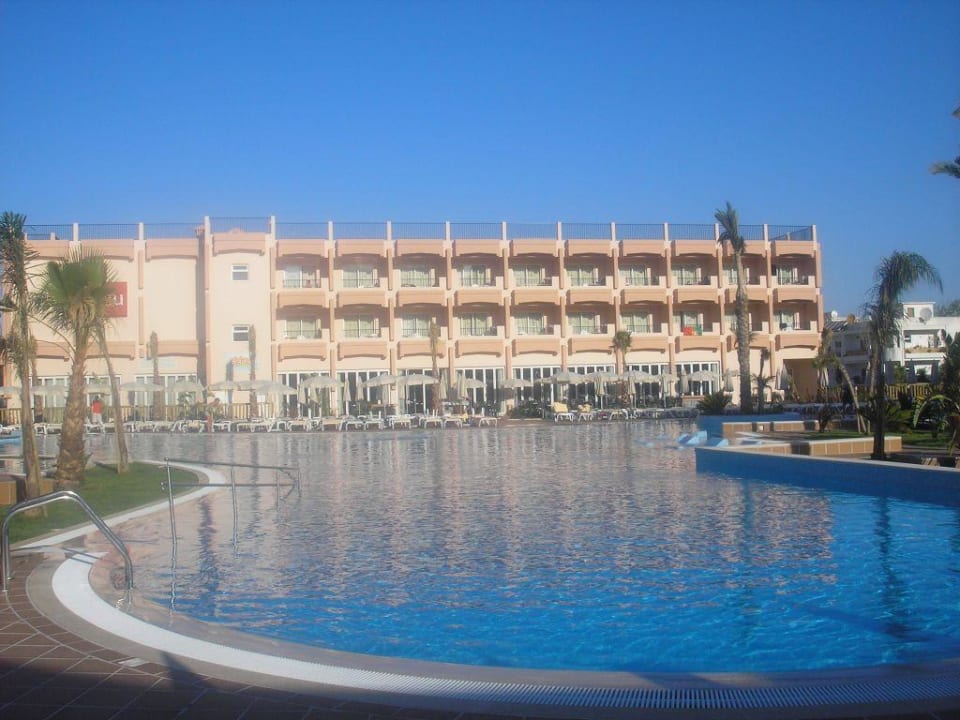 Blick auf das Nebengebäude 3HB Guaraná - All Inclusive