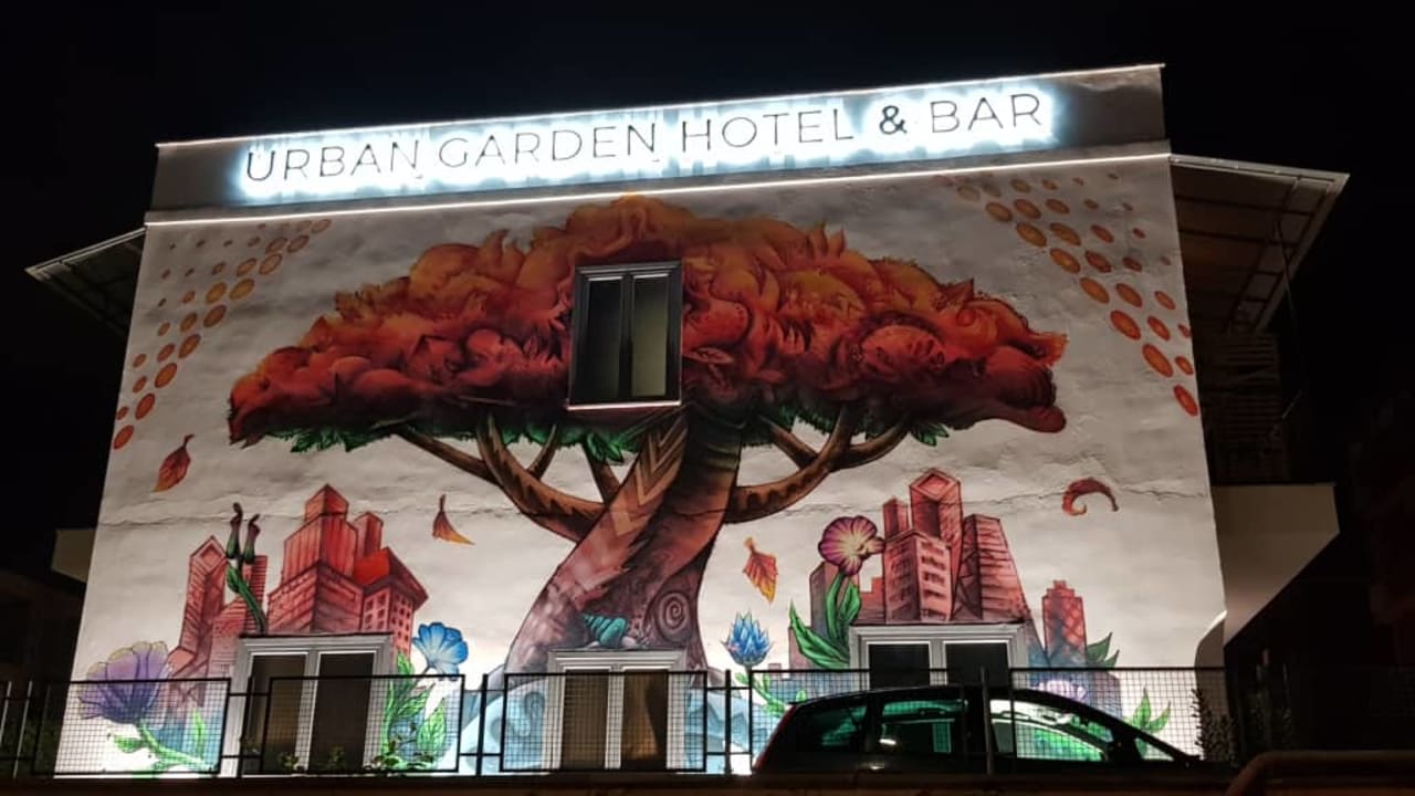 Hotel z zewnątrz Urban Garden Hotel